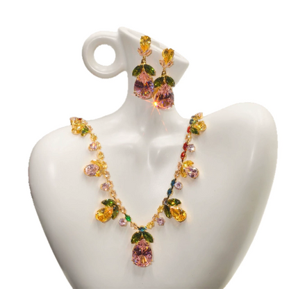 🌸💫 ¡50% DESCUENTO! 💎 Conjunto de Collar y Pendientes Tulipa – Pétalos Delicados, Brillo Deslumbrante
